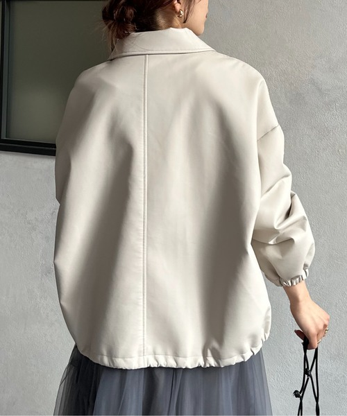 Thevon（ゼボン）の「合皮ステンカラードロストブルゾン（ブルゾン・レディース・アイボリー/ブラック・FREE）」の6枚目の写真