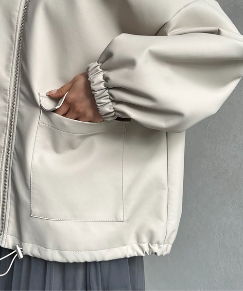 Thevon（ゼボン）の「合皮ステンカラードロストブルゾン（ブルゾン・レディース・アイボリー/ブラック・FREE）」の11枚目の写真
