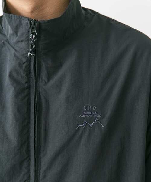 URBAN RESEARCH DOORS（アーバンリサーチドアーズ）の「『セットアップ対応』URDリップストップナイロンブルゾン（ブルゾン・メンズ・チャコールグレー/グレー系その他/ブラック・MEDIUM/LARGE）」の10枚目の写真