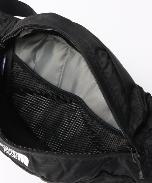 THE NORTH FACE（ザノースフェイス）の「《WEB限定》【THE NORTH FACE / ザ ノースフェイス】Sweep / スウィープ（ボディバッグ/ウエストポーチ・メンズ・ブラック・FREE）」の12枚目の写真