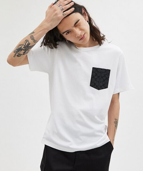 【 COACH 】 エッセンシャル ポケット T シャツ COACH(コーチ)の「エッセンシャル ポケット Tシャツ(Tシャツ