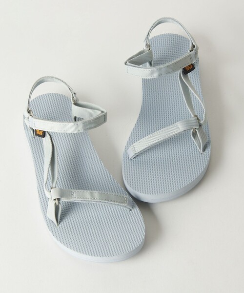 Teva(テバ)の「【国内EXCLUSIVE】<TEVA>Original Universal Slim/サンダル(サンダル・レディース・ライトブルー・7/6/5/8)」の13枚目の写真