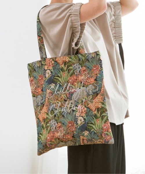 LBC（エルビーシー）の「ジャガードA4トートバッグ（トートバッグ・レディース・ライトブラウン/コーラル/ブラック・FREE）」の9枚目の写真