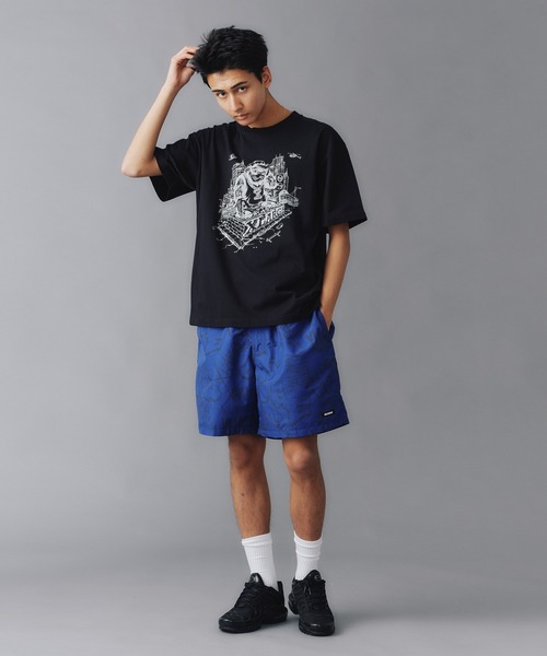 XLARGE(エクストララージ)の「ON THE SET S/S TEE(Tシャツ/カットソー・メンズ・ブラック/ホワイト/ネイビー・XL/L/M/S)」の5枚目の写真