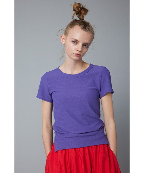 HeRIN.CYE（ヘリンドットサイ）の「Crew neck tee  クルーネックティー（Tシャツ/カットソー・レディース・パープル/ブラック/ホワイト/レッド・FREE）」の4枚目の写真