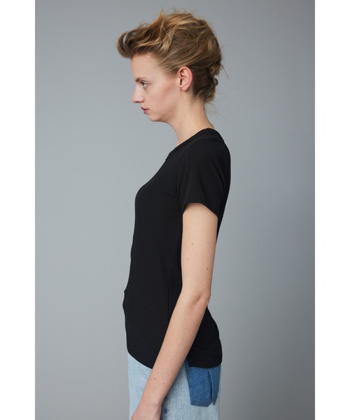 HeRIN.CYE（ヘリンドットサイ）の「Crew neck tee  クルーネックティー（Tシャツ/カットソー・レディース・パープル/ブラック/ホワイト/レッド・FREE）」の6枚目の写真