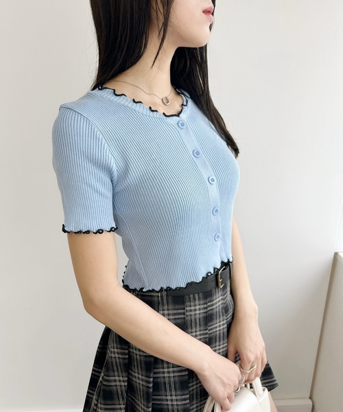United store(ユナイテッドストア)の「メローフリルクロップドトップ(Tシャツ/カットソー・レディース・ホワイト/ブラック/ブルー・FREE)」の17枚目の写真