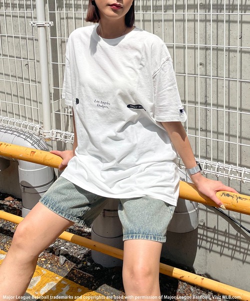 BACK TO THE FIELD（バック トゥー ザ フィールド）の「【MLB】オーバルロゴビックTシャツ（Tシャツ/カットソー・レディース・ホワイト/ブラック・FREE）」の11枚目の写真