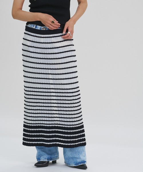 oll(オール)の「Sheer boarder skirt(スカート・レディース・ホワイト/ブラック/ホワイト×ブラック・FREE)」の3枚目の写真