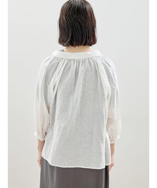 Samansa Mos2（サマンサ モスモス）の「【抗菌防臭】初夏のふんわりギャザーシャツ（シャツ/ブラウス・レディース・オフホワイト/ピンク/ブルー/ブラック・F）」の17枚目の写真