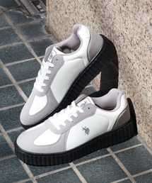 U.S. POLO ASSN.（ユーエスポロアッスン）の「【U.S. POLO ASSN./ユーエスポロアッスン】厚底ボリュームソール ワンポイント ローカット コンビネーションスニーカー（スニーカー）」
