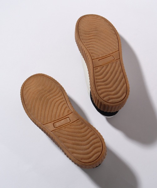 U.S. POLO ASSN.（ユーエスポロアッスン）の「【U.S. POLO ASSN./ユーエスポロアッスン】厚底ボリュームソール ワンポイント ローカット コンビネーションスニーカー（スニーカー・レディース・ホワイト/ブラック/ホワイト系その他/ホワイト系その他2/キャメル/ホワイト系その他3・22.5cm/23.0cm/23.5cm/24.0cm/24.5cm/25.0cm/25.5cm/26.0cm/26.5cm/27.0cm/28.0cm/27.5cm）」の10枚目の写真