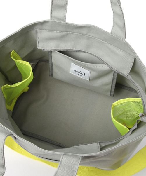 studio CLIP（スタディオクリップ）の「【玄長なおこさんコラボ】2WAY撥水BIGトートバッグ（トートバッグ・レディース・ライトグレー/ナチュラル・FREE）」の8枚目の写真