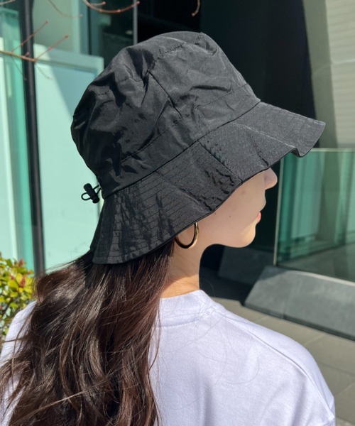 CLEA(クレア)の「UVカット/撥水パッカブルサファリハット(ハット・レディース・ブラック/カーキ/ネイビー/ベージュ/チャコールグレー・FREE)」の2枚目の写真