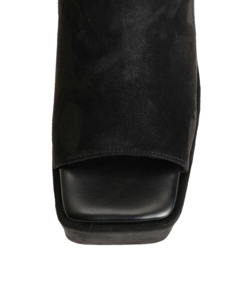 EMODA（エモダ）の「フレアヒールカバーサンダル（サンダル・レディース・キャメル/ブラック・SMALL/MEDIUM/LARGE）」の4枚目の写真