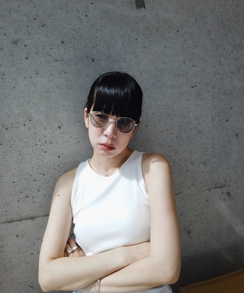 y/m by RIKA（イムバイリカ）の「Shades r02（サングラス・レディース・ブラック/グリーン・FREE）」の9枚目の写真