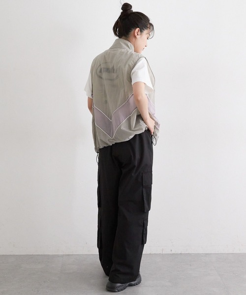 RAGEBLUE（レイジブルー）の「切替シアーナイロンベスト（ベスト・レディース・ピンク/グレー/ネイビー・FREE）」の6枚目の写真