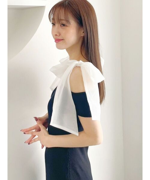 MERCURYDUO（マーキュリーデュオ）の「ショルダーリボンニットワンピース（ワンピース・レディース・ブラック/ブラウン・SMALL/MEDIUM）」の8枚目の写真