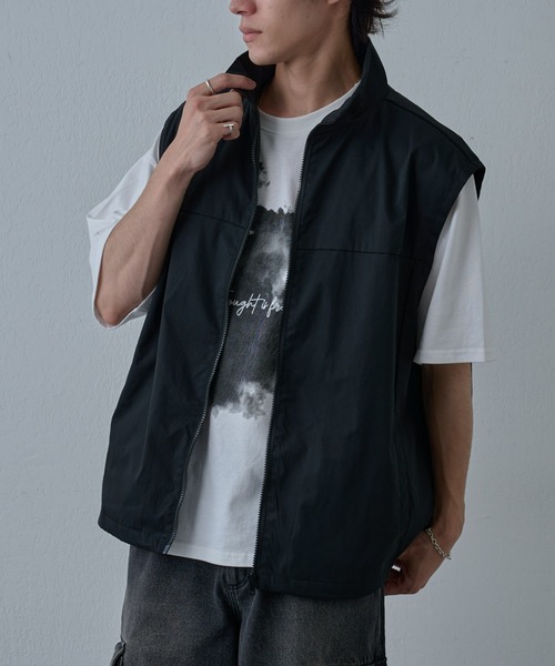 COLONY 2139（コロニートゥーワンスリーナイン）の「ストレッチスケーターベスト（ベスト・メンズ・ブラック・LARGE/MEDIUM）」の11枚目の写真