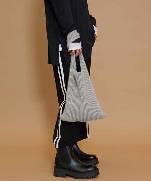 JOURNAL STANDARD relume（ジャーナルスタンダード　レリューム）の「RELUME kirakira Knit BAG（クラッチバッグ・レディース・ブラウン/サックスブルー/チャコールグレー・FREE）」の20枚目の写真