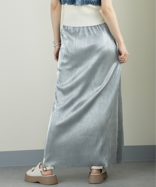 MAISON BREEZE（メゾンブリーズ）の「【MAISON BREEZE】メタリックプリーツSK 223-844-6027 DTK（スカート・レディース・ゴールド/ブラック/シルバー・FREE）」の6枚目の写真