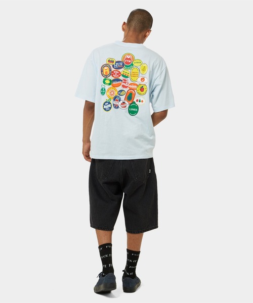 HUF（ハフ）の「FRUITSTAND TEE  / HUF ハフ 半袖 プリント Tシャツ（Tシャツ/カットソー・メンズ・ブラック/サックスブルー/ホワイト・SMALL/MEDIUM/LARGE/X-LARGE/XX-LARGE）」の22枚目の写真