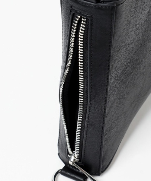 HARE（ハレ）の「ZIP2WAYショルダーBAG(HARE)（ショルダーバッグ・メンズ・ブラック/ブラック系その他・FREE）」の17枚目の写真