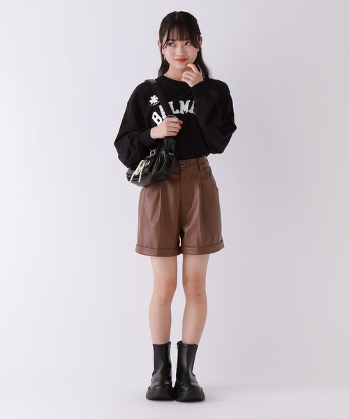 repipi armario（レピピ アルマリオ）の「フェイクレザーショートパンツ（その他パンツ・キッズ・ブラック/ブラウン・SMALL/MEDIUM/LARGE）」の5枚目の写真