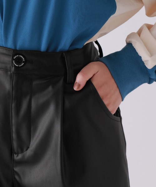 repipi armario（レピピ アルマリオ）の「フェイクレザーショートパンツ（その他パンツ・キッズ・ブラック/ブラウン・SMALL/MEDIUM/LARGE）」の12枚目の写真