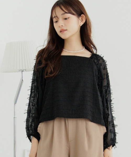 flower（フラワー）の「バタフライリボントップ（シャツ/ブラウス・レディース・ブラック/アイボリー・FREE）」の2枚目の写真