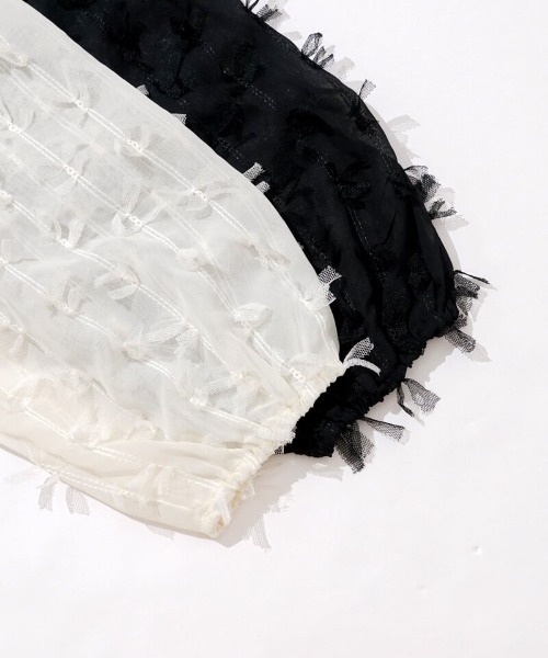 flower（フラワー）の「バタフライリボントップ（シャツ/ブラウス・レディース・ブラック/アイボリー・FREE）」の19枚目の写真