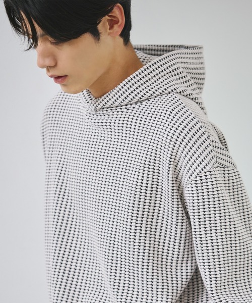 ESSENTIALS WARDROBE(エッセンシャルワードローブ)の「リブ配色コットンワッフルニットプルパーカー(パーカー・メンズ・ブラック/ホワイト・L/XL/S/M)」の14枚目の写真