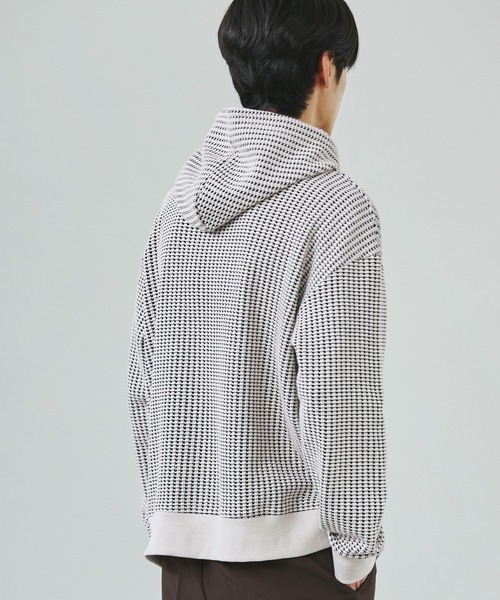 ESSENTIALS WARDROBE(エッセンシャルワードローブ)の「リブ配色コットンワッフルニットプルパーカー(パーカー・メンズ・ブラック/ホワイト・L/XL/S/M)」の15枚目の写真