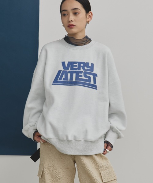 MERLOT（メルロー）の「オーバーサイズロゴプリントスウェット（スウェット・レディース・グレー/ブルー/イエロー・FREE）」の8枚目の写真