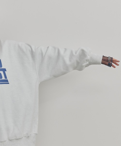 MERLOT（メルロー）の「オーバーサイズロゴプリントスウェット（スウェット・レディース・グレー/ブルー/イエロー・FREE）」の19枚目の写真