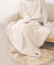 emesuelee（エメスーリー）の「4way ボアシープブランケット 70×100（ブランケット）」