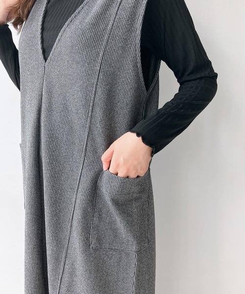 AS KNOW AS plus（アズノゥアズプラス）の「◇Vネックジャンスカとハイネックリブプルオーバー 2点セットアイテム（ジャンパースカート・レディース・ブラック/ブラック系その他/ベージュ系その他/ブラック系その他2・FREE）」の19枚目の写真