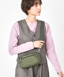 LeSportsac（レスポートサック）の「E/W PHONE CROSSBODY ダークオリーブ（ショルダーバッグ・メンズ）」