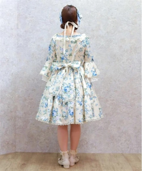 axes femme kawaii(アクシーズファムカワイイ)の「アンティークローズ柄ワンピ(ワンピース・レディース・ワイン/キナリ/グリーン・MEDIUM)」の6枚目の写真