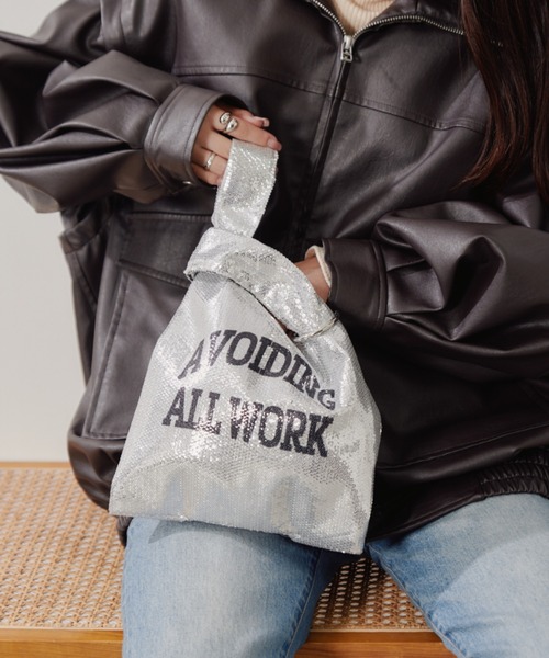 CIAOPANIC TYPY(チャオパニックティピー)の「カラビナ付きアソート柄プリントスパンコールBAG(トートバッグ・レディース・ブラウン/ブラック/シルバー/グレー・ONE SIZE)」の13枚目の写真