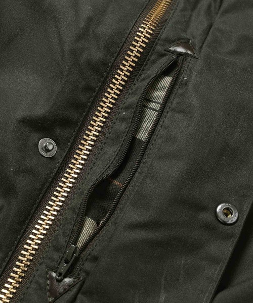 Barbour（バブアー）の「【 Barbour / バブアー 】BEAUFORT WAX JACKET（ブルゾン・メンズ・カーキ/ブラック・38/40/42）」の13枚目の写真