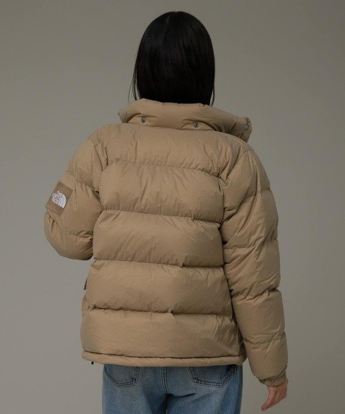 THE NORTH FACE（ザノースフェイス）の「THE NORTH FACE　CAMP SIERRA SHORT（ダウンジャケット/コート・レディース・ベージュ/ブラック・MEDIUM/LARGE）」の18枚目の写真