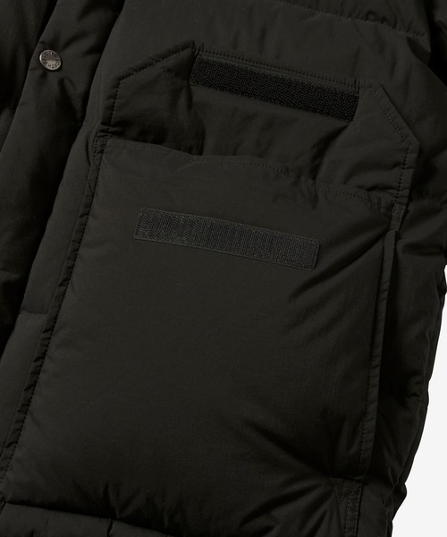 THE NORTH FACE（ザノースフェイス）の「THE NORTH FACE　CAMP SIERRA SHORT（ダウンジャケット/コート・レディース・ベージュ/ブラック・MEDIUM/LARGE）」の13枚目の写真