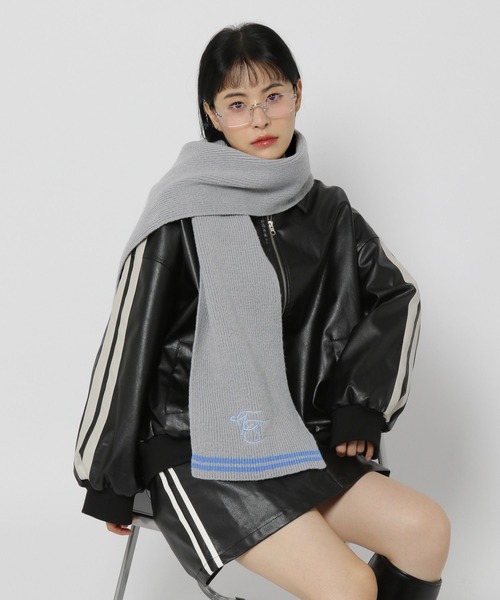 3.3 Field Trip （3.3フィールドトリップ）の「【UNISEX】3.3 Field Trip／リブロゴマフラー（マフラー・レディース・グレー/ブラック・0）」の4枚目の写真