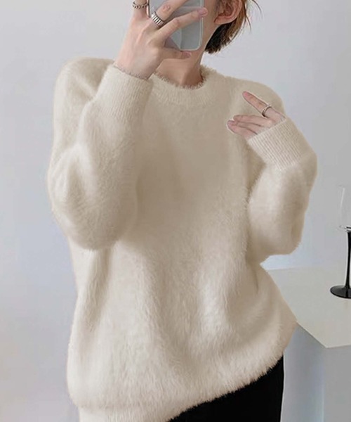 Girly Doll(ガーリードール)の「クルーネックシャギーニット(ニット/セーター・レディース・ブラック/ライトブルー/ベージュ/レッド/オフホワイト/ピンク/ライトグリーン/イエロー/ライトパープル/グレー系その他/ローズ/ダークグレー・F)」の1枚目の写真
