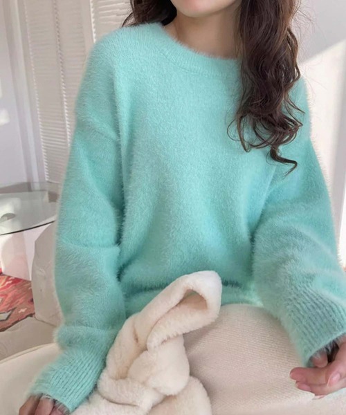 Girly Doll(ガーリードール)の「クルーネックシャギーニット(ニット/セーター・レディース・ブラック/ライトブルー/ベージュ/レッド/オフホワイト/ピンク/ライトグリーン/イエロー/ライトパープル/グレー系その他/ローズ/ダークグレー・F)」の7枚目の写真