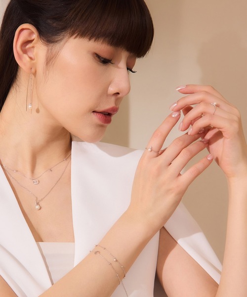 vacanza(ヴァカンザ)の「vacanza V Class(R)|女神・ビーナス・オールシルバーリング(リング・レディース・ゴールド/シルバー・10/12)」の6枚目の写真