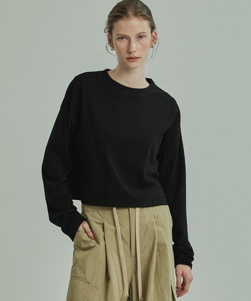 PUBLIC TOKYO（パブリックトウキョウ）の「【ZOZO限定予約受付中】コットンクロップドロンTEE（Tシャツ/カットソー・レディース・ホワイト/ブラック・FREE）」の10枚目の写真