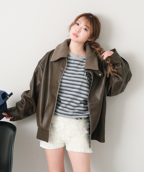 RAY CASSIN(レイカズン)の「キルティング中綿レザーブルゾン(ブルゾン・レディース・ベージュ系その他2/ブラウン/ブラウン系その他2・FREE)」の5枚目の写真