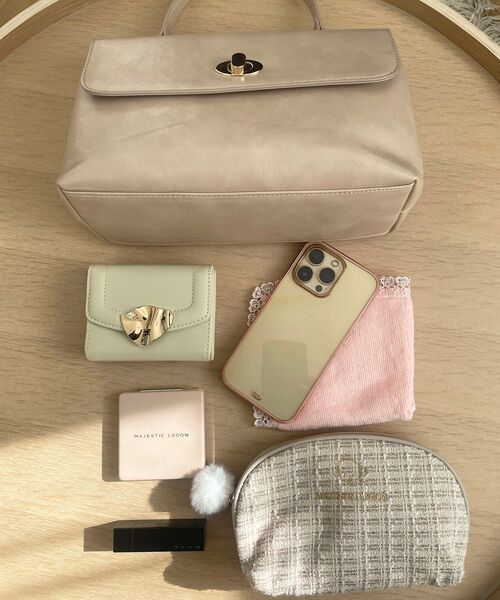 MAJESTIC LEGON（マジェスティックレゴン）の「クラシカルハンドバッグ（ハンドバッグ・レディース・ベージュ/ブラック・FREE）」の17枚目の写真